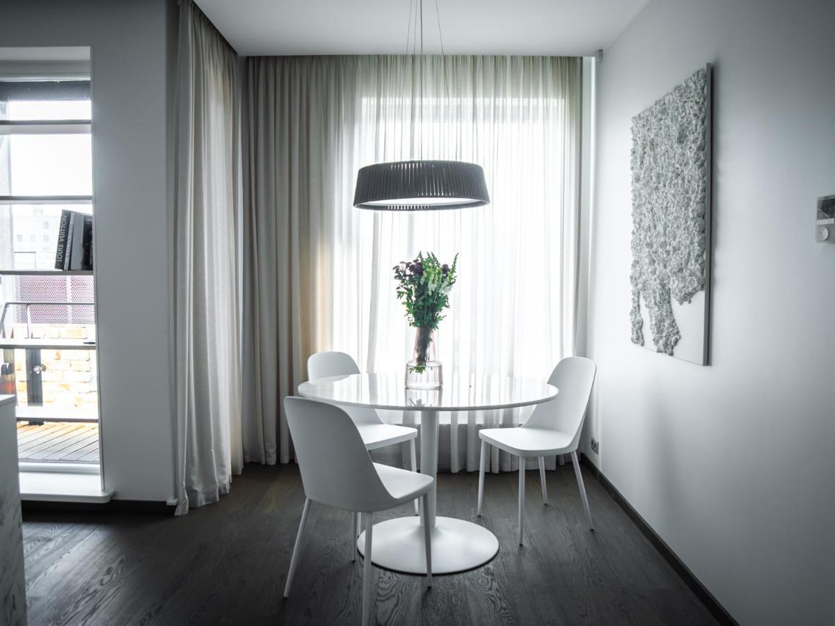 8Era Business Executive Rotermanni Apartments Таллин Экстерьер фото