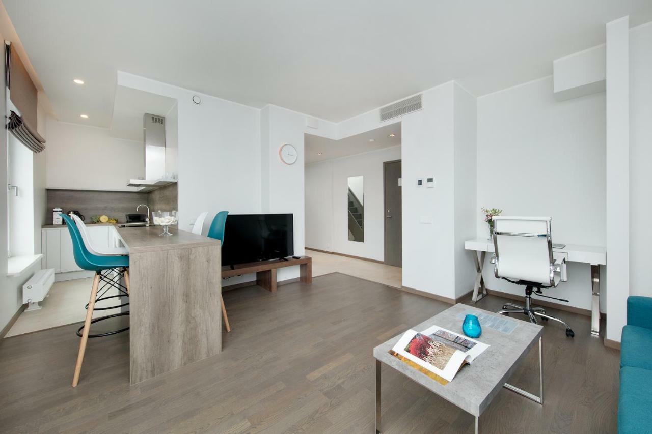 8Era Business Executive Rotermanni Apartments Таллин Экстерьер фото
