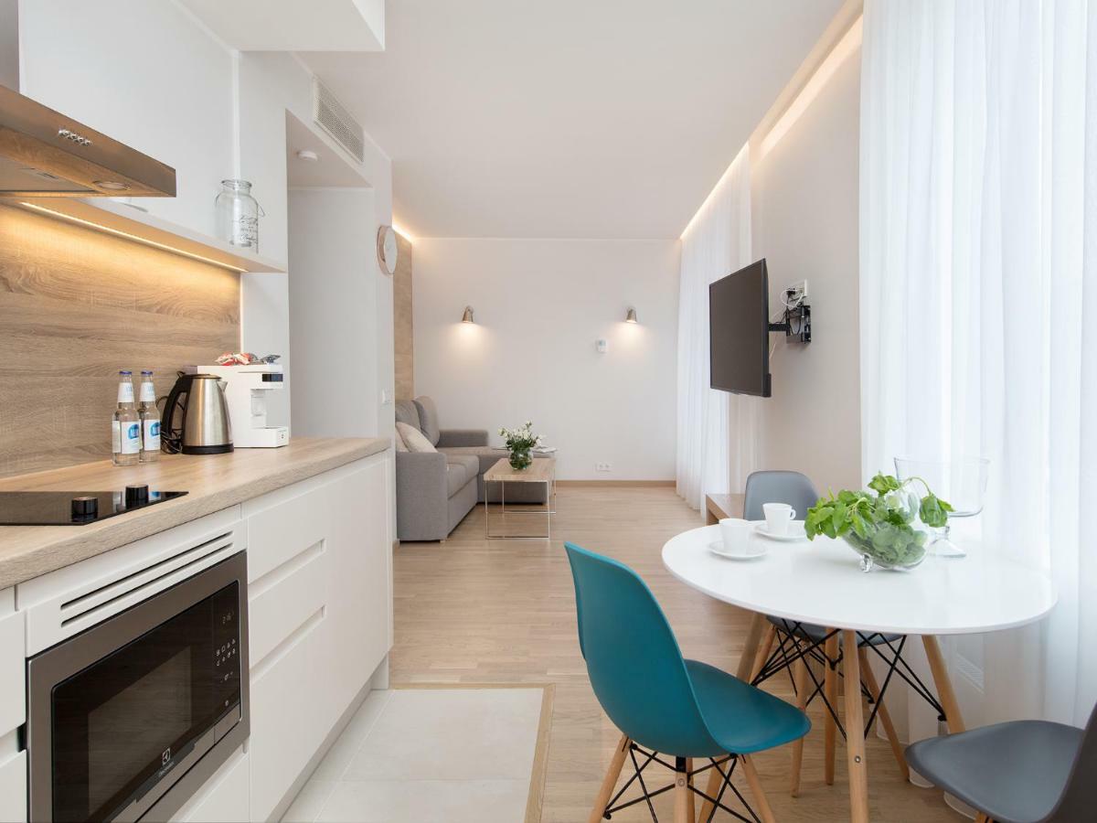 8Era Business Executive Rotermanni Apartments Таллин Экстерьер фото