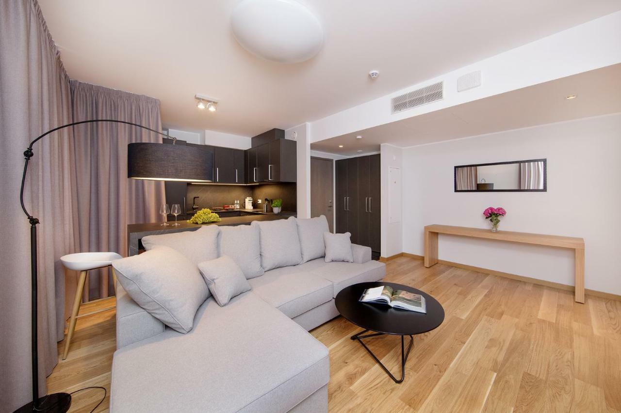 8Era Business Executive Rotermanni Apartments Таллин Экстерьер фото